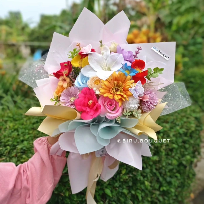 Biru Bouquet